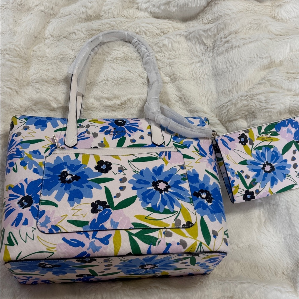 Kate Spade Large Tote Set in Festival Floral Includes Wristlet and Pouch NWT - Picture 7 of 12